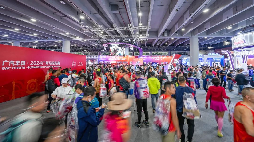 巴萨近16场15场失球，防线堪忧
